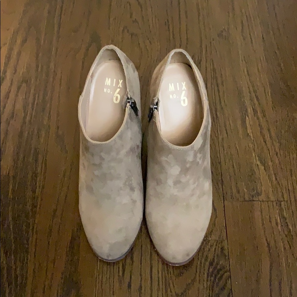 Mix No. 6 Feriniel Booties